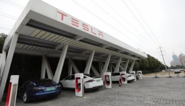 टेस्ला का साल 2030 तक प्रति वर्ष 20 मिलियन इलेक्ट्रिक कार बेचने का लक्ष्य