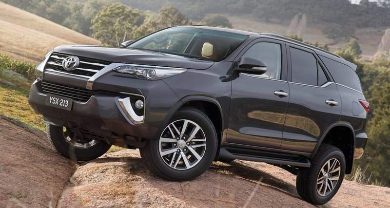 Toyota Fortuner नवम्बर में होगी लाॅन्च, बुकिंग जल्दी