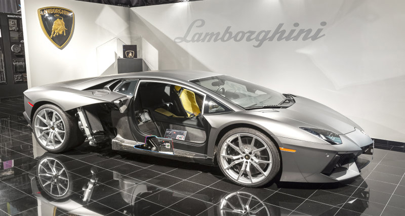 कैसे एक ट्रैक्टर बनाने वाले ने बना दी Lamborghini Super car, जानें पूरी कहानी