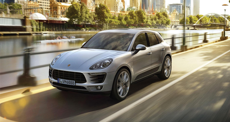 देश में आई Porsche की सबसे अफाॅर्डेबल SUV Macan R4