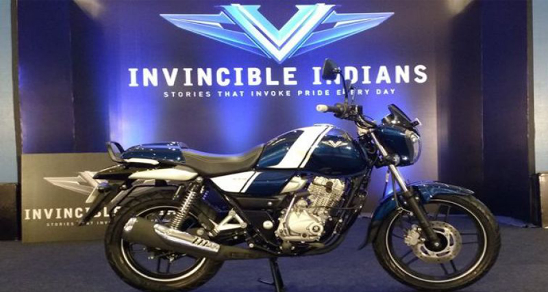 Bajaj Auto ने उतारी देशभक्ति भावना से लबरेज V12