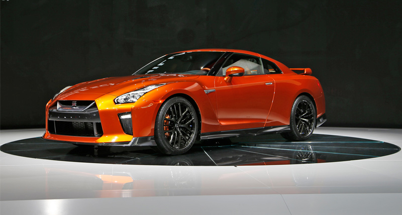 क्रिकेट के भगवान ने बेची अपनी Nissan GT-R स्पोर्ट्स कार