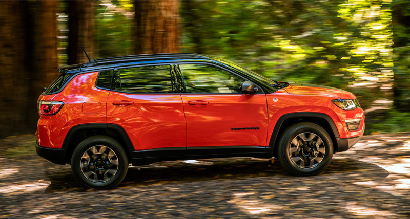 Jeep Compass को केवल 3 दिनों में मिली इतनी बुकिंग, कमाल है ...