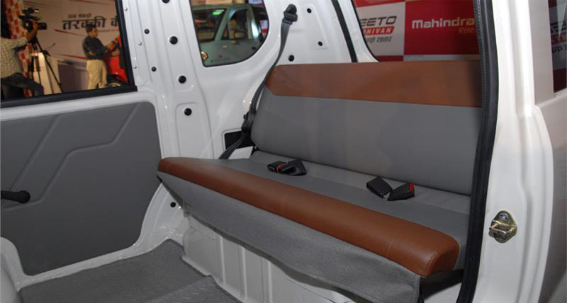 Mahindra ने उतारी Jeeto Mini Van, दाम कम माइलेज ज्यादा