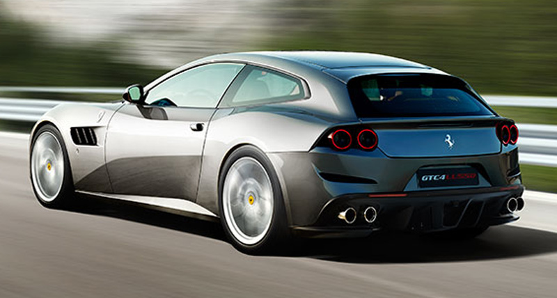 कुछ खास है Ferrari की GTC4Lusso लग्ज़री कार