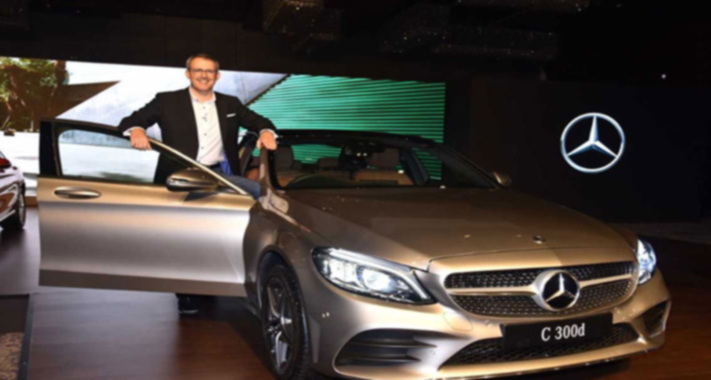 नई Mercedes Benz सी क्लास लांच, कीमत 40 लाख रुपए