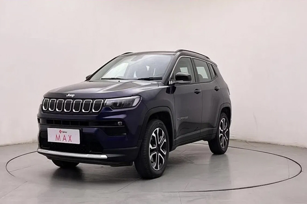 जुलाई में 3 लाख तक सस्ती मिल रही Jeep Compass SUV, जानें कीमत और शानदार फीचर्स की पूरी जानकारी