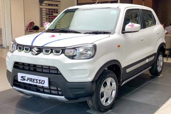 32km का माइलेज, कीमत सिर्फ 4.26 लाख और जुलाई में 67,500 की छूट, Maruti S-Presso में अब 6 एयरबैग की सेफ्टी भी