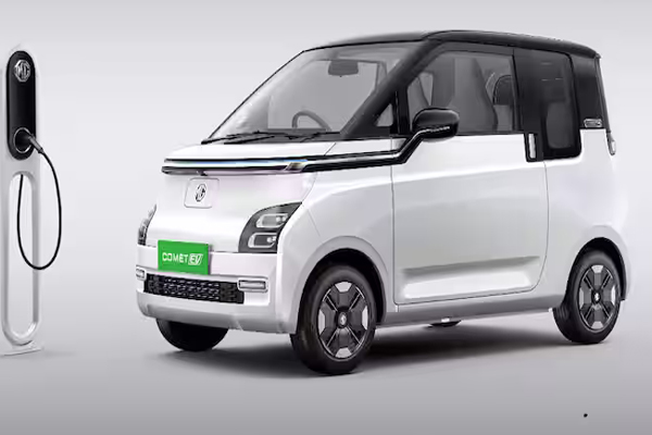 देश की सबसे सस्ती इलेक्ट्रिक कार हुई महंगी, अब MG Comet EV खरीदने में चुकाने होंगे ज्यादा रुपये