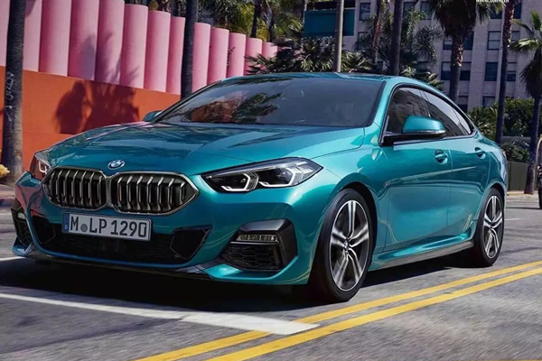 BMW की EV सेल्स में 246 प्रतिशत का जबरदस्त उछाल, 2025 में बनाया नया बिक्री रिकॉर्ड