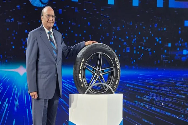 JK टायर ने पेश किए भारत के पहले सेंसर लगे कार टायर, अब ड्राइविंग होगी और ज्यादा सुरक्षित