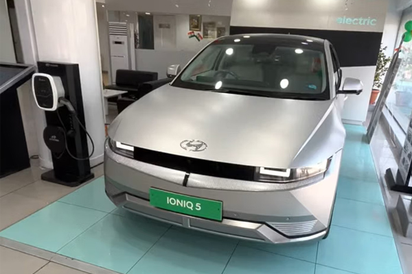 हुंडई आयोनिक 5 पर 7 लाख रुपये की बड़ी छूट, कंपनी ने शुरू किया खास ऑफर
