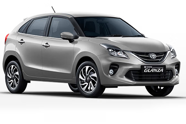 GST घटने से सस्ती हुई कई गाड़ियां, CSD कैंटीन में Toyota Glanza पर मिल रहा बड़ा फायदा