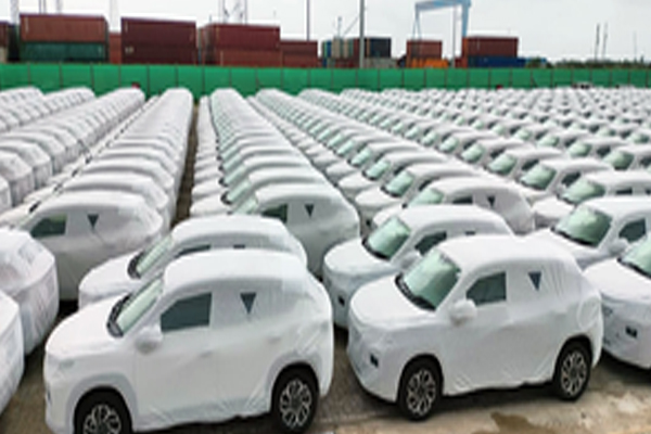 एसयूवी की मांग से 2025 में चमका भारत का ऑटो उद्योग, ऑडी, रेनो समेत इन कंपनियों ने दर्ज की रिकॉर्ड बिक्री