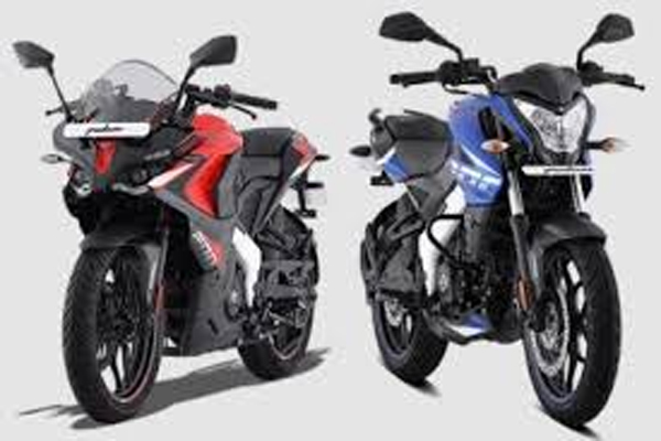 जनवरी 2026 में महंगी हुई बजाज पल्सर, खरीदने से पहले जान लें कौन-सा मॉडल कितने में मिलेगा