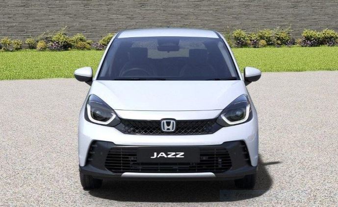 नए लुक में आई Honda Jazz Facelift, स्पोर्टी डिजाइन और हाइब्रिड पावरट्रेन के साथ हुई पेश