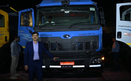 
महिंद्रा ने लॉन्च किया BLAZO i-TRK, 10% तक बेहतर माइलेज और 48 घंटे की अपटाइम गारंटी का दावा