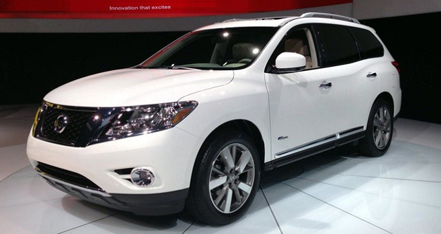 जल्द भारत आएगी Nissan X-Trail Hybrid SUV, टेस्टिंग शुरू