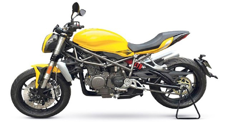 Benelli 750cc स्पोर्ट्सबाइक की तस्वीरें हुई लीक