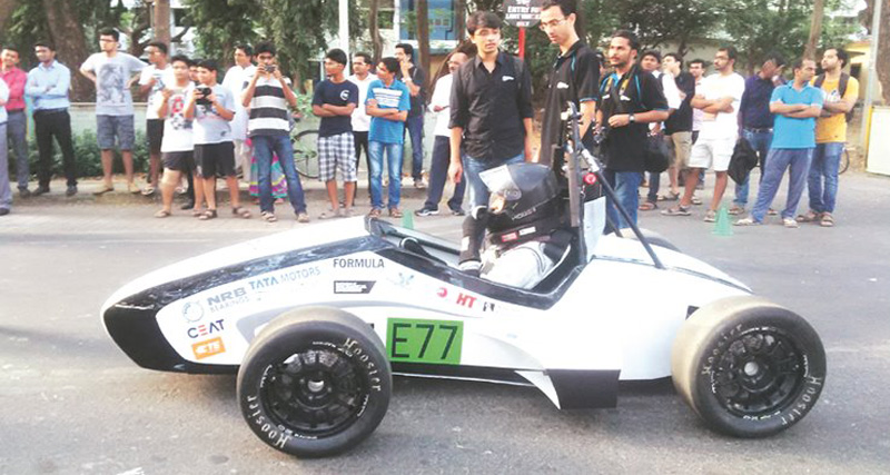 सबसे तेज रफ्तार Racing car अब देश में, IIT-Bombay छात्रों का कमाल