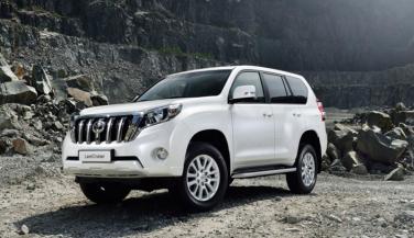 Toyota ने लाॅन्च की Land Cruiser Invincible X, कीमत जानें