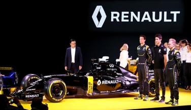 Renault ने लाॅन्च की Formula-1 रेसिंग कार