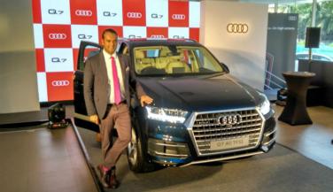 अब आया Audi Q7 का पेट्रोल अवतार, देखिए लुक