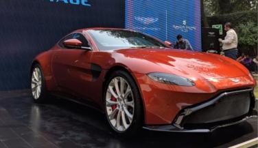 Aston Martin ने लॉन्च की नई Vantage Sports Car, कीमत 2.86 करोड़ रुपए