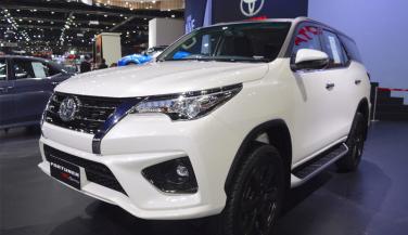 2018 Toyota Fortuner TRD Sportivo 2 थाईलैंड में लॉन्च