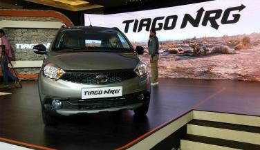 Tata Tiago NRG AMT लॉन्च, इन कारों से होगी टक्कर