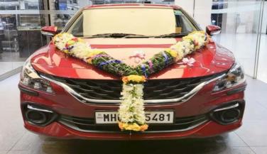 नवरात्रि में मचाया धमाल! 4 दिनों में बिकीं 75,000 से ज्यादा मारुति कारें, स्टॉक खत्म होने की कगार पर