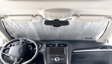 गर्मियों में कार को ठंडा रखने का आसान उपाय, Windshield Sunshade से 15°C तक कम हो सकता है केबिन का तापमान