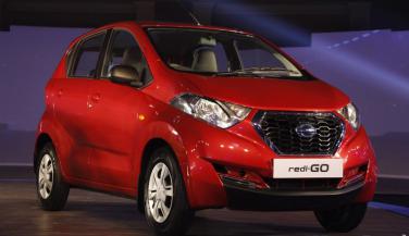 Nissan ने Unveil की Datsun Redi-Go Car