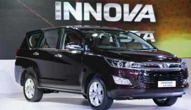 Toyota Innova Crysta की बुकिंग 30,000 पार, वेटिंग पीरियड 3 महीने पहुंचा