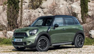 BMW ने पेश की नई MINI COUNTRYMAN