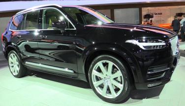 भारत में Volvo XC90 कार की 266 Booking!