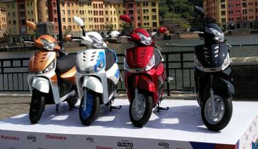Mahindra का Gusto 125 Scooter Unveil
