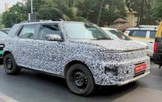 Hyundai की नई मिड-साइज SUV फिर टेस्टिंग के दौरान आई नजर, ‘BRING IT ON’ कवर ने खींचा ध्यान Hyundai की नई मिड-साइज SUV फिर टेस्टिंग के दौरान आई नजर, ‘BRING IT ON’ कवर ने खींचा ध्यान