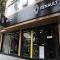 Renault launches first New R showroom in Mumbai, will change automobile buying experience - Automobile News in Hindi