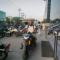 Two-wheelers are the most common mode of transport for commuting to work; employees spend an average of ₹785 per month: NSO Survey - Automobile News in Hindi